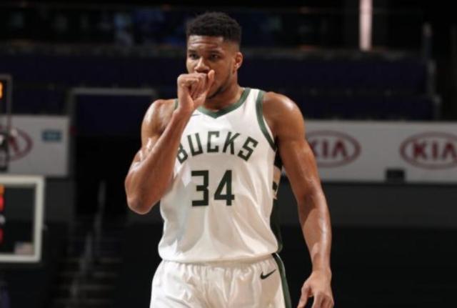 百度直播-字母哈登小卡抗议全明星声援老詹 保罗无奈打圆场